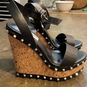 Shoes | Steve Madden Behati Black Wedge Sandal | Poshmark